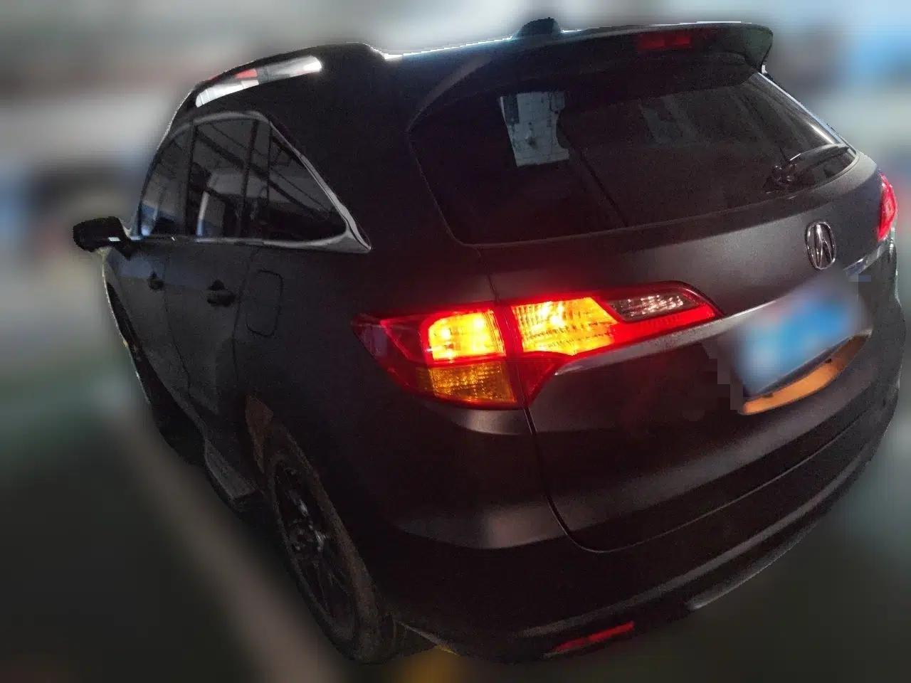 Acura RDX 2013 3.0L Two-Wheel Drive Elite Edition — миниатюра 4
