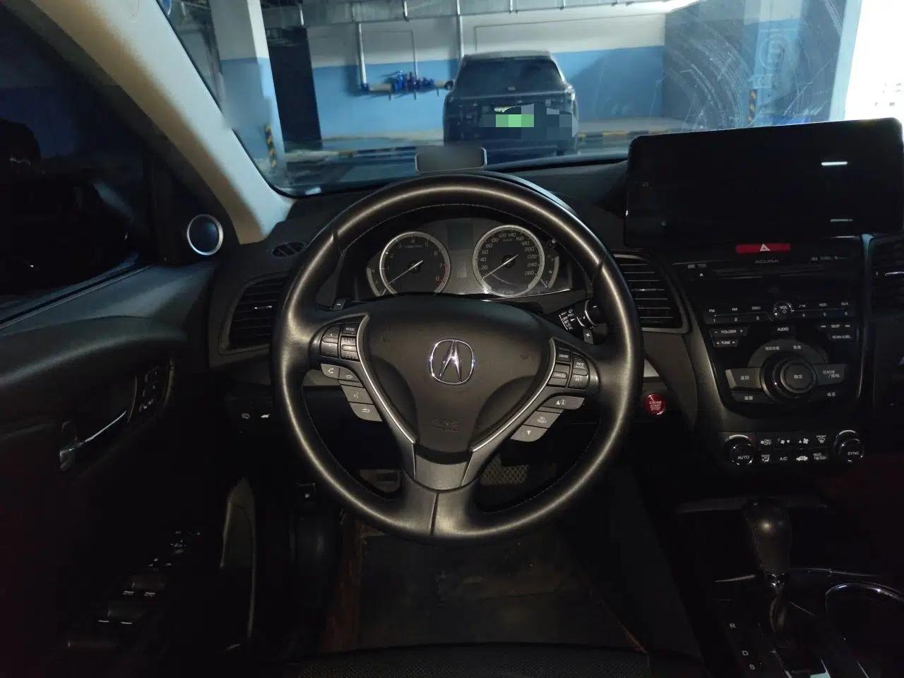 Acura RDX 2013 3.0L Two-Wheel Drive Elite Edition — миниатюра 10