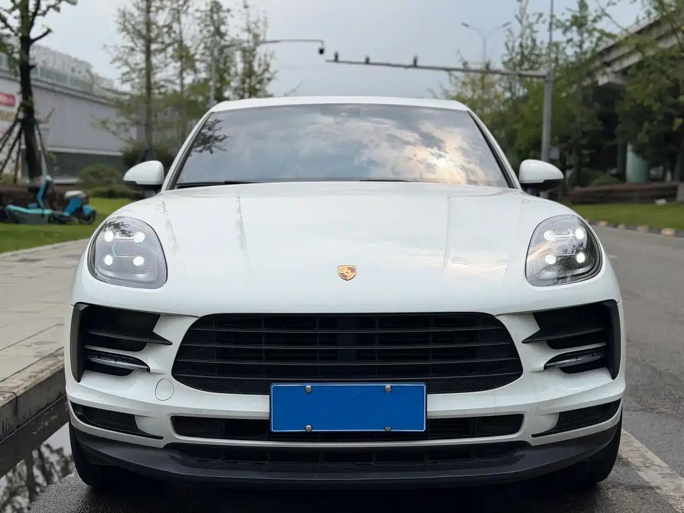 2018 Macan 2.0T — миниатюра 2