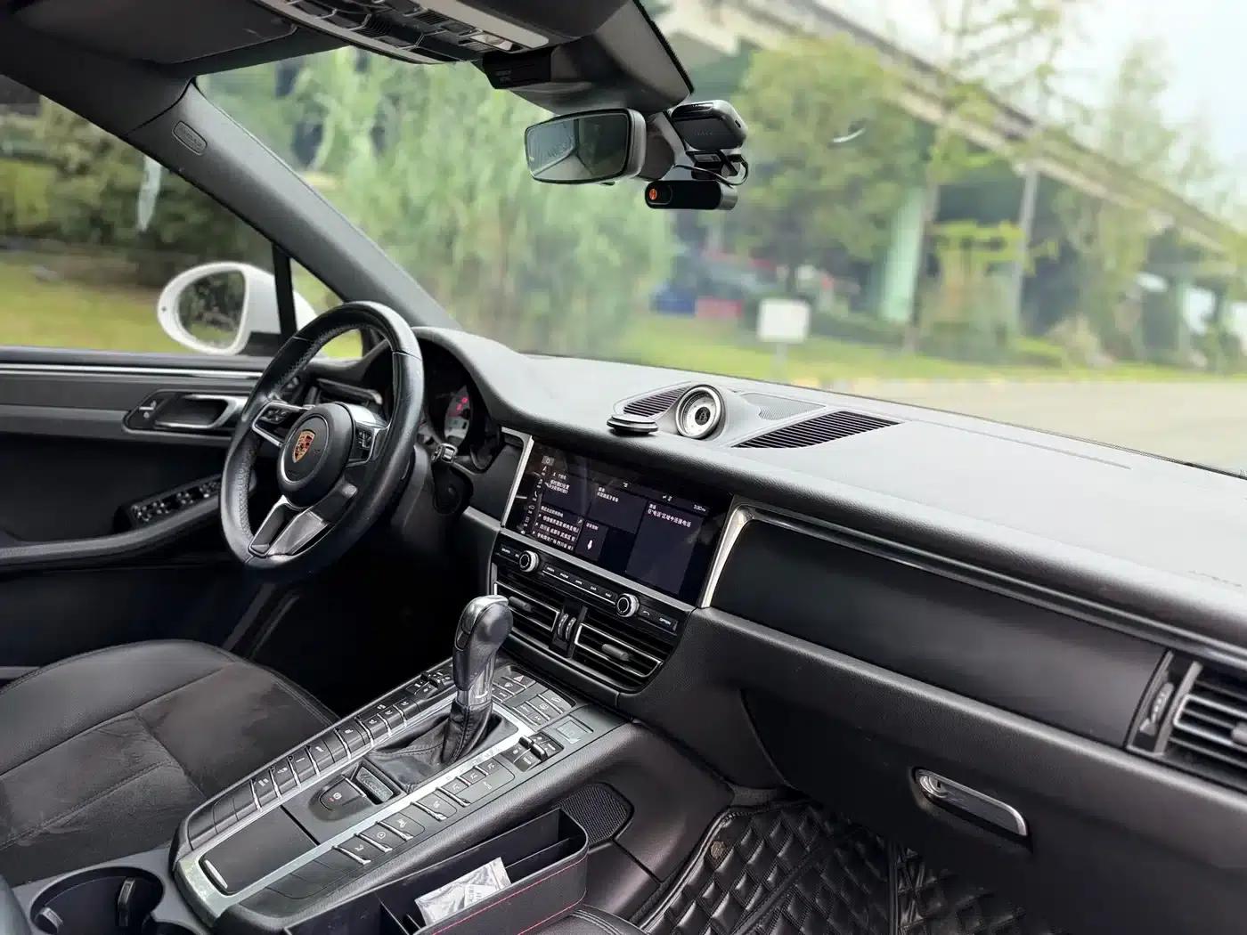2018 Macan 2.0T — миниатюра 14