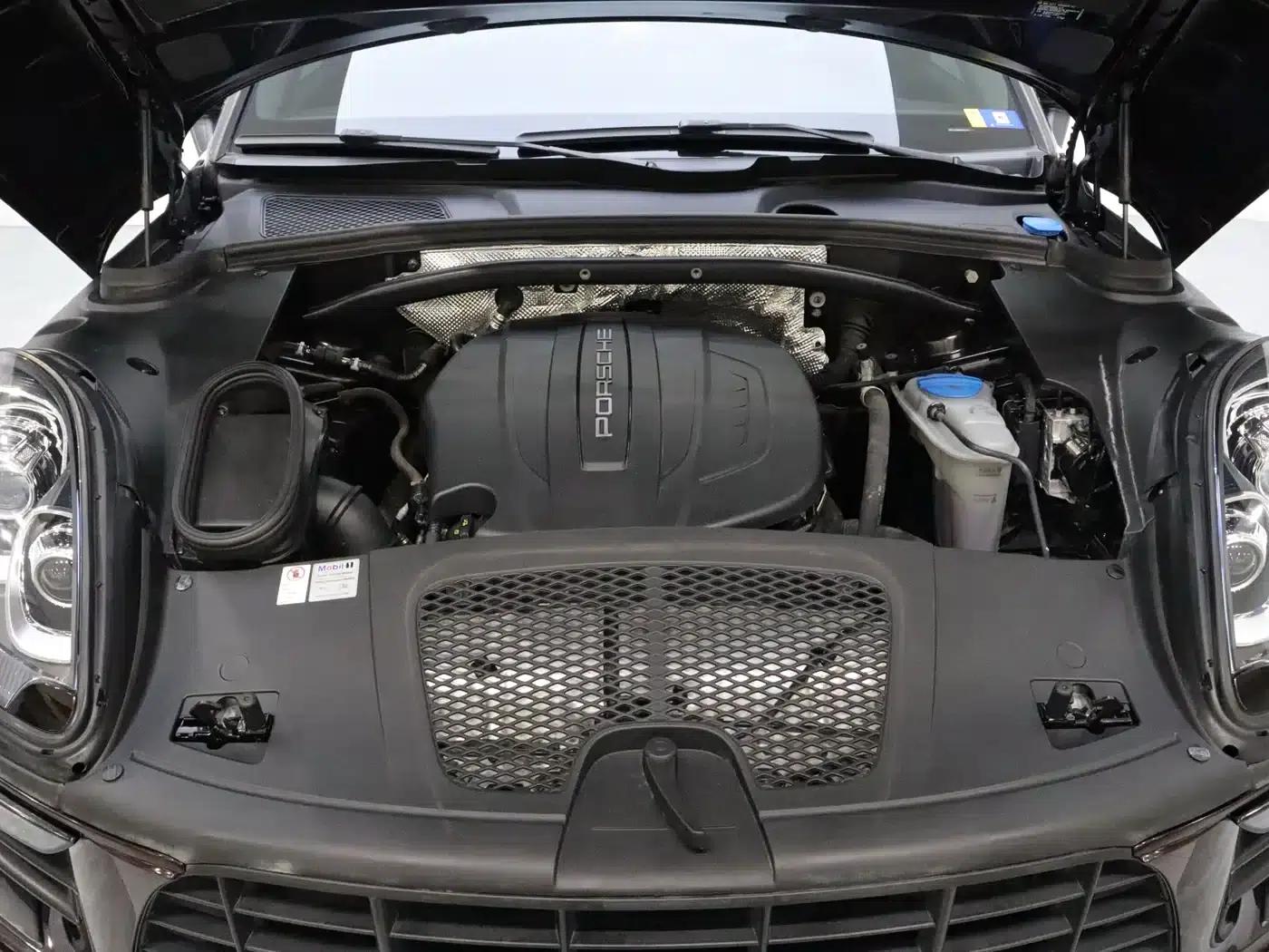 2017 Macan 2.0T — миниатюра 22