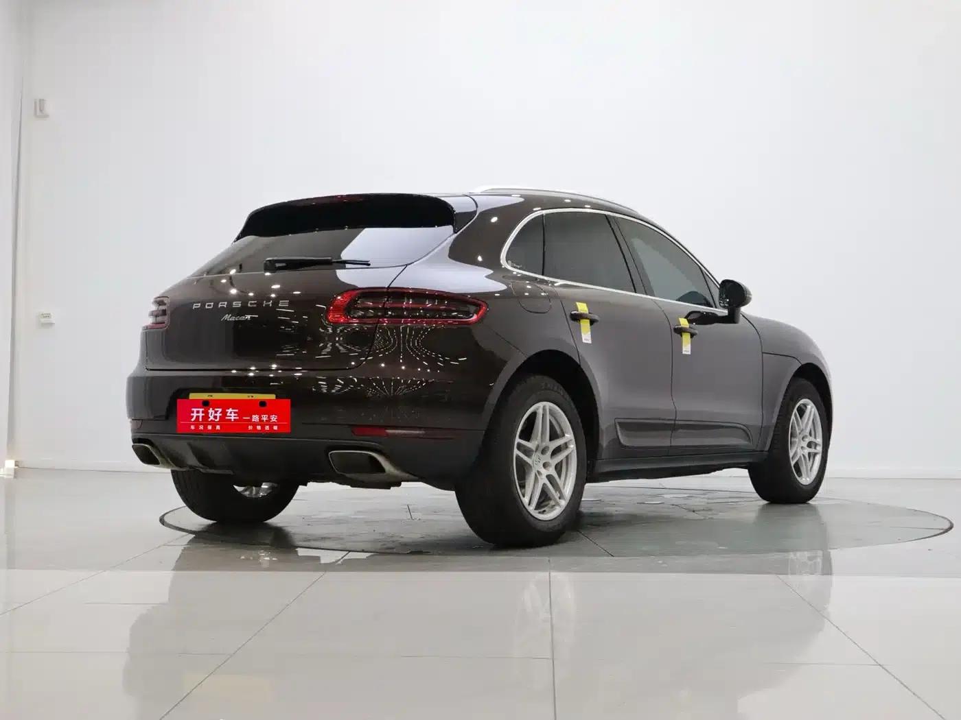 2017 Macan 2.0T — миниатюра 6