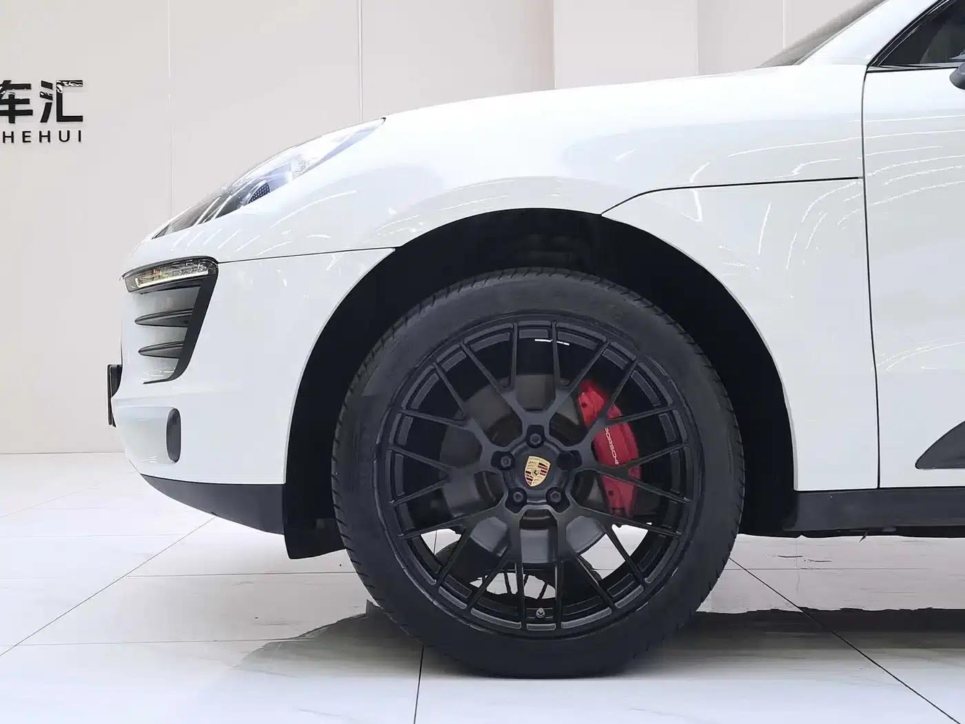 2017 Macan 2.0T — миниатюра 24