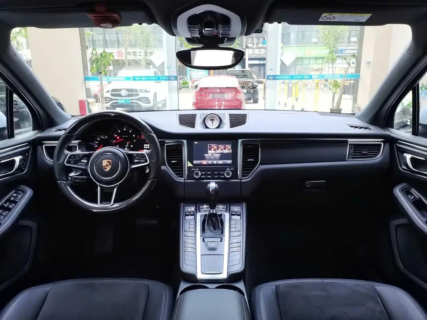 2017 Macan 2.0T — миниатюра 7