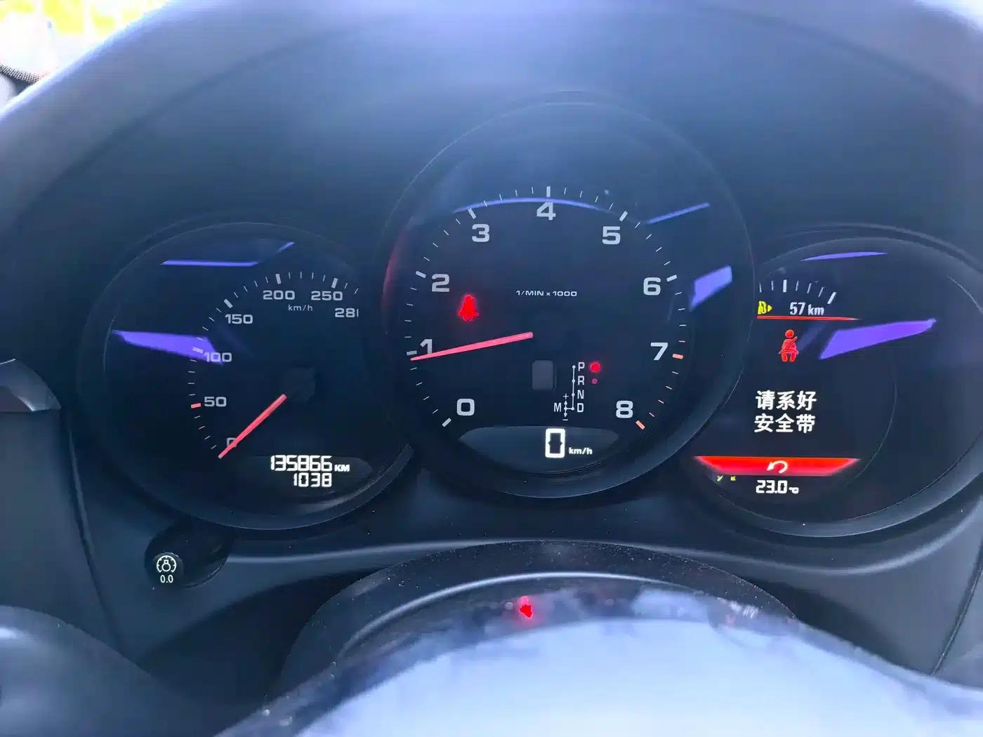2018 Macan 2.0T — миниатюра 16