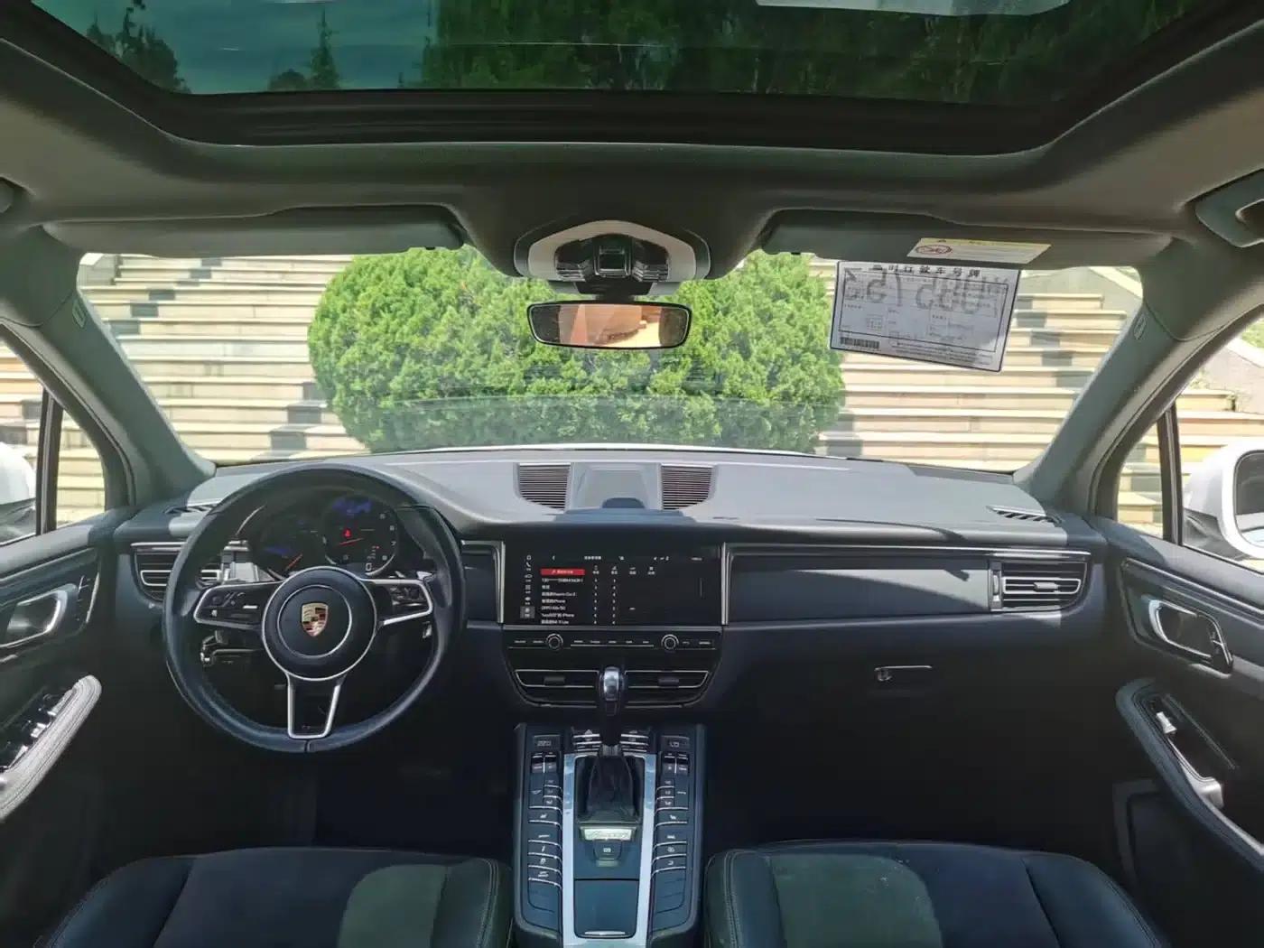 2020 Macan 2.0T — миниатюра 23