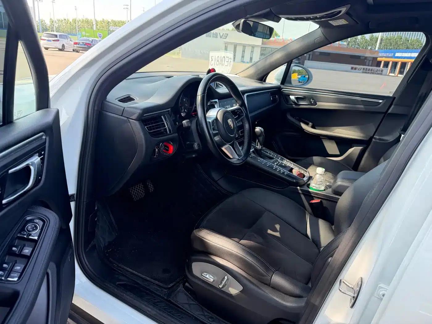 2018 Macan 2.0T — миниатюра 6
