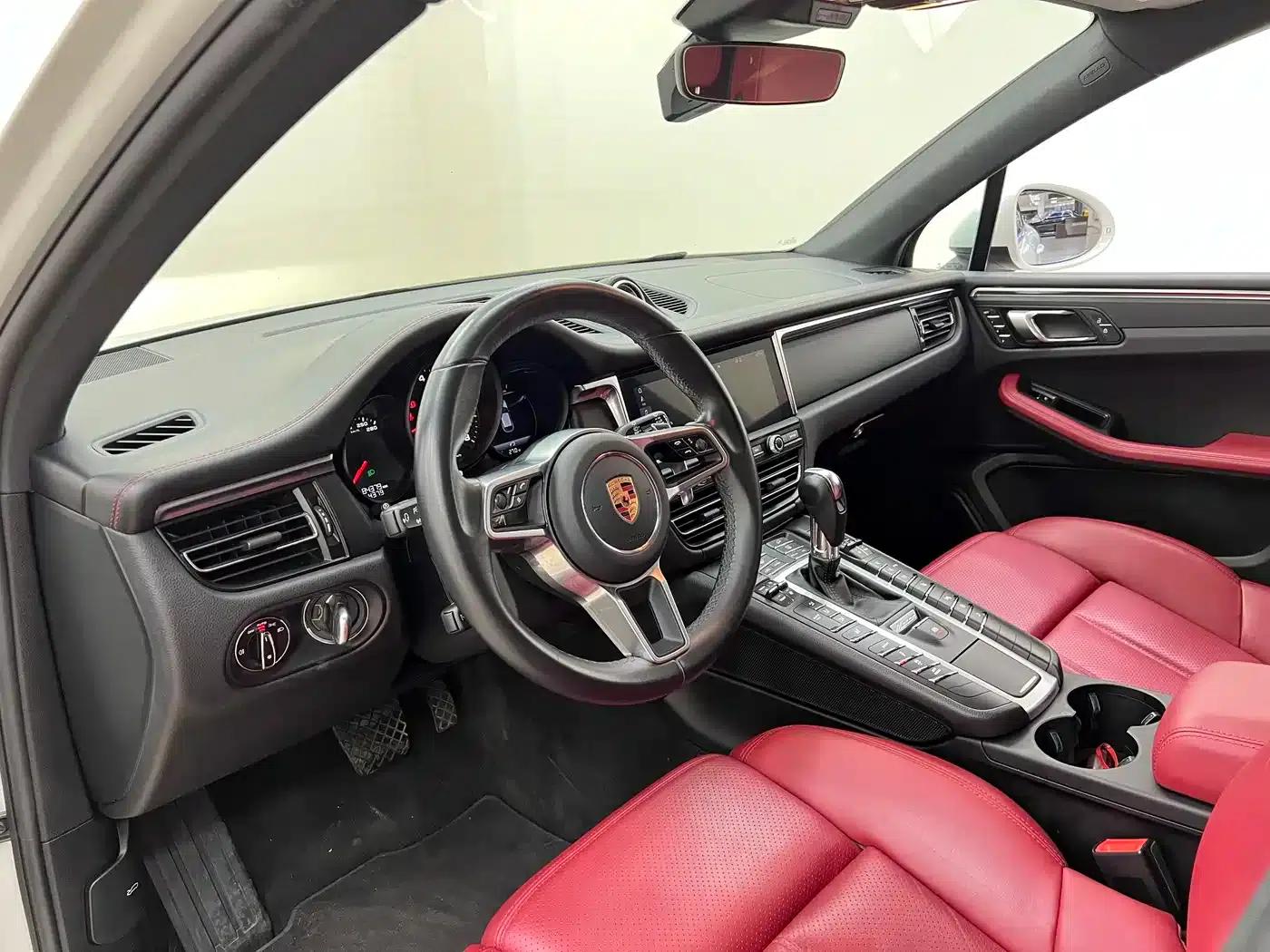 2020 Macan 2.0T — миниатюра 16