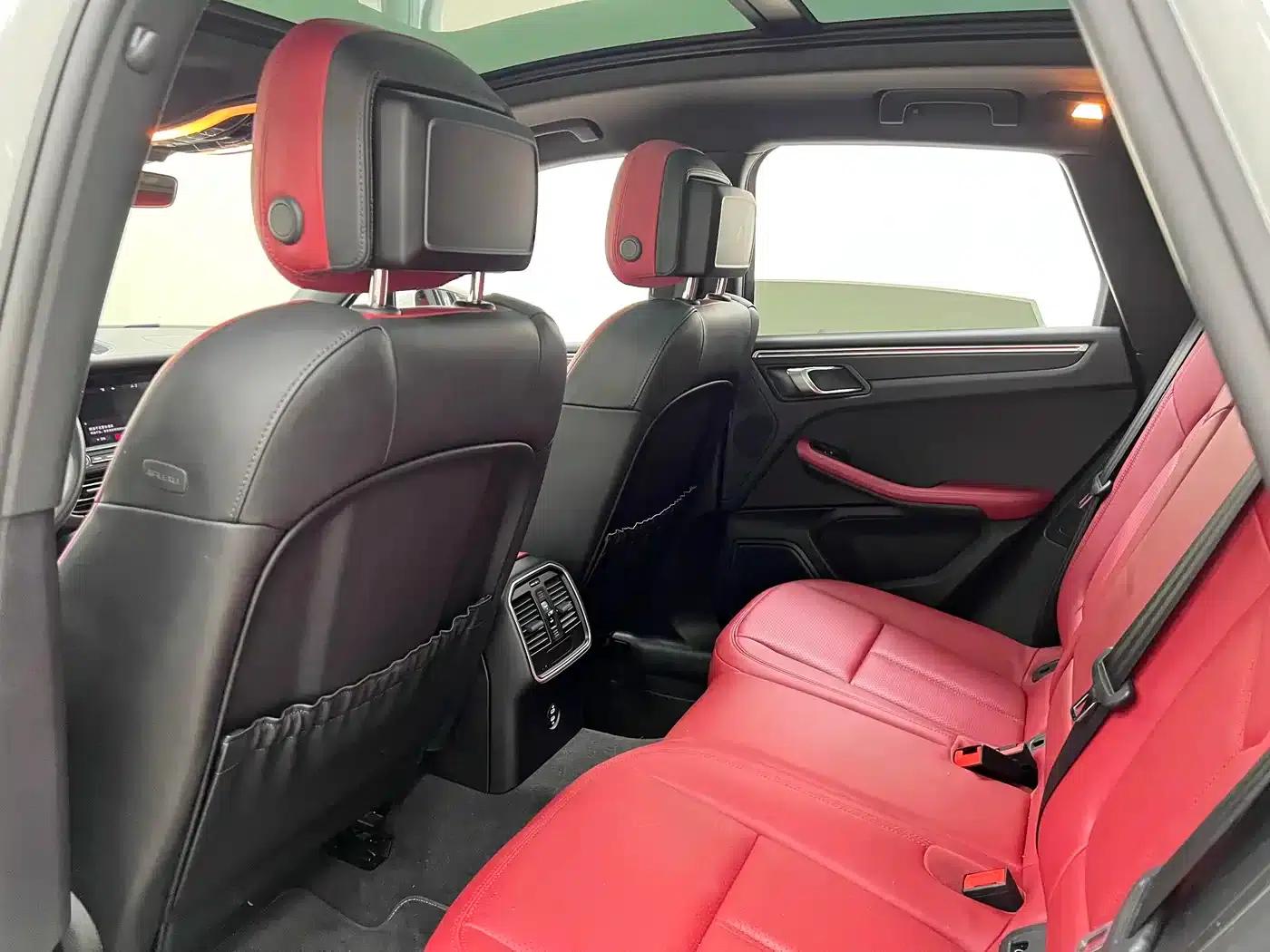 2020 Macan 2.0T — миниатюра 19