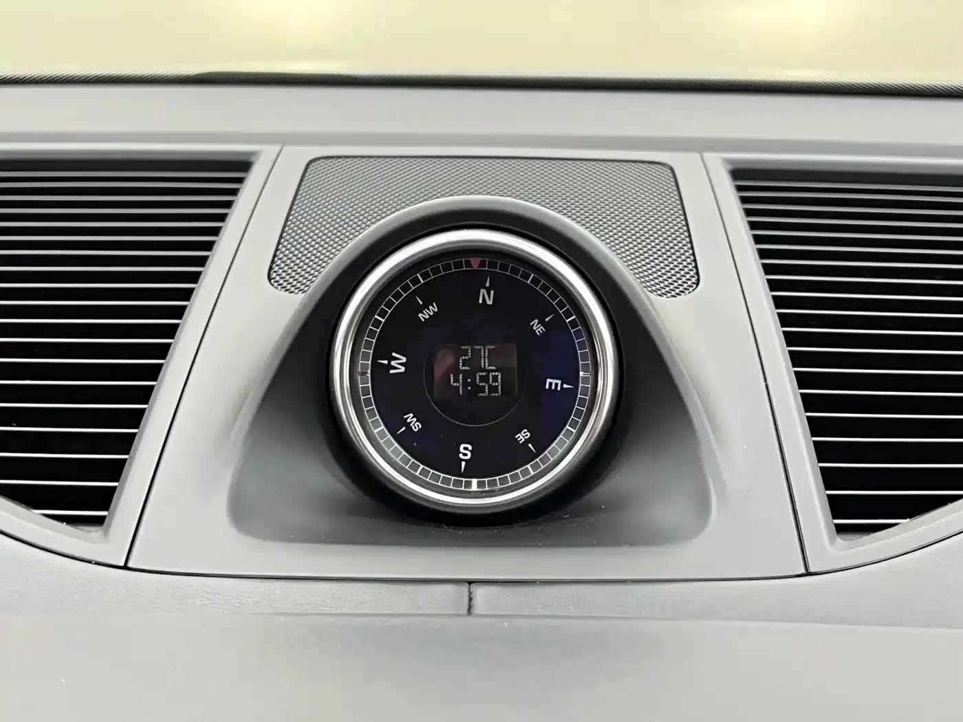 2020 Macan 2.0T — миниатюра 27