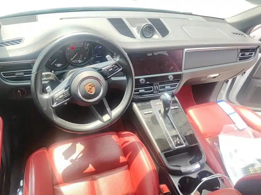 2023 Macan 2.0T — миниатюра 12