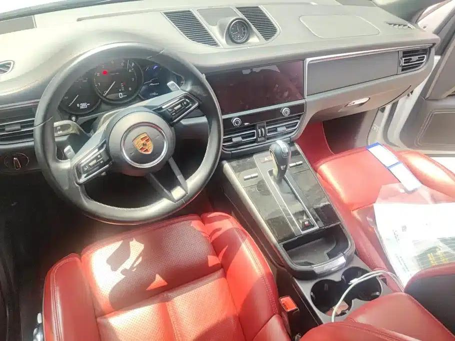 2023 Macan 2.0T — миниатюра 13