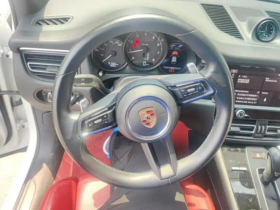 2023 Macan 2.0T — миниатюра 15