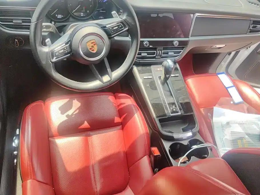 2023 Macan 2.0T — миниатюра 16