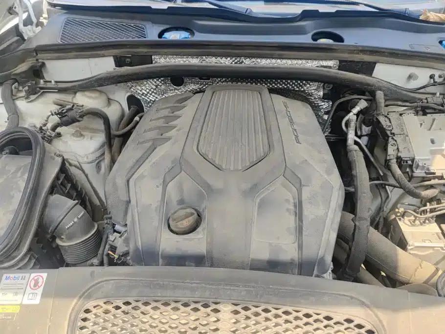 2023 Macan 2.0T — миниатюра 10