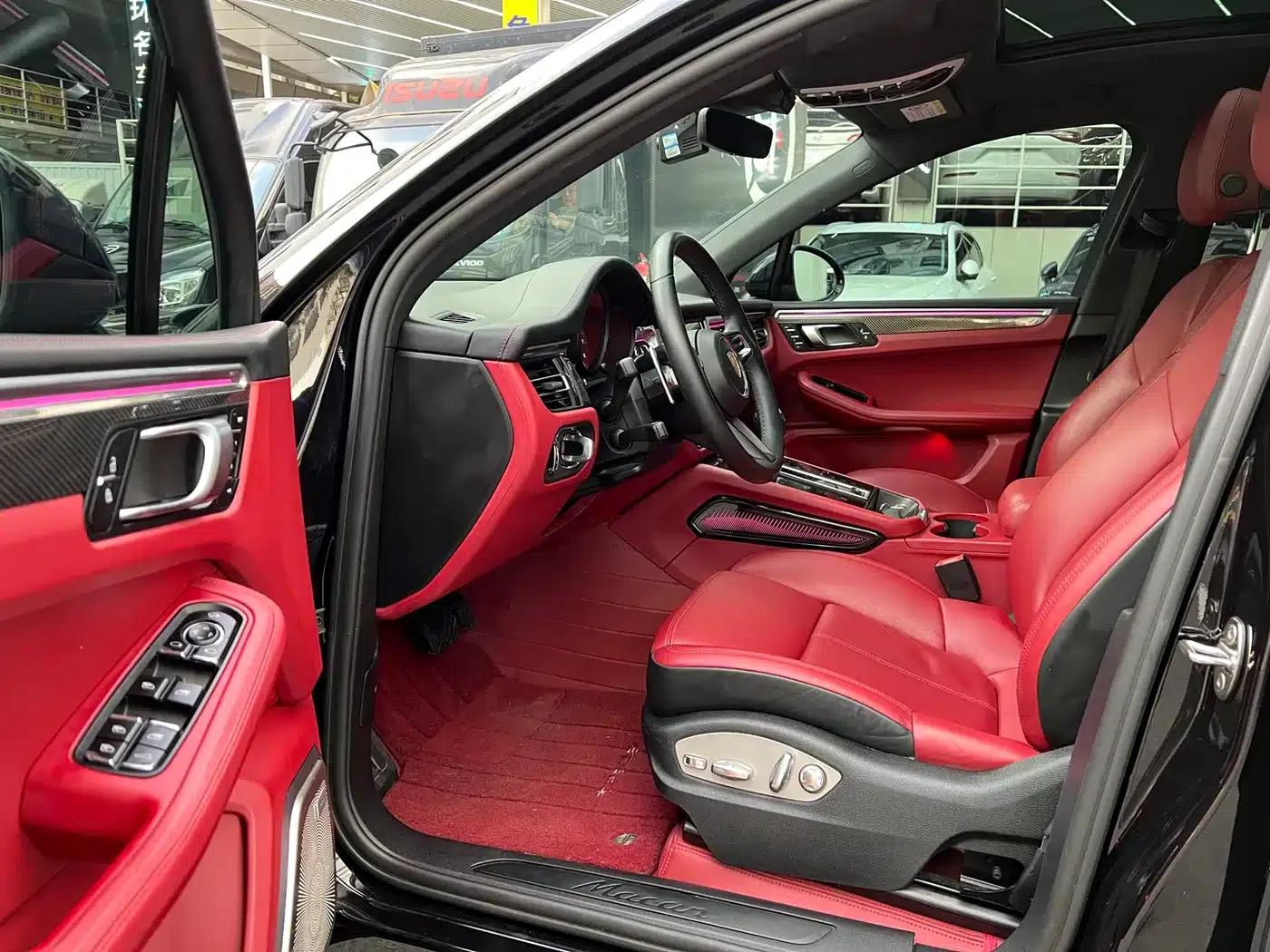 2023 Macan 2.0T — миниатюра 3