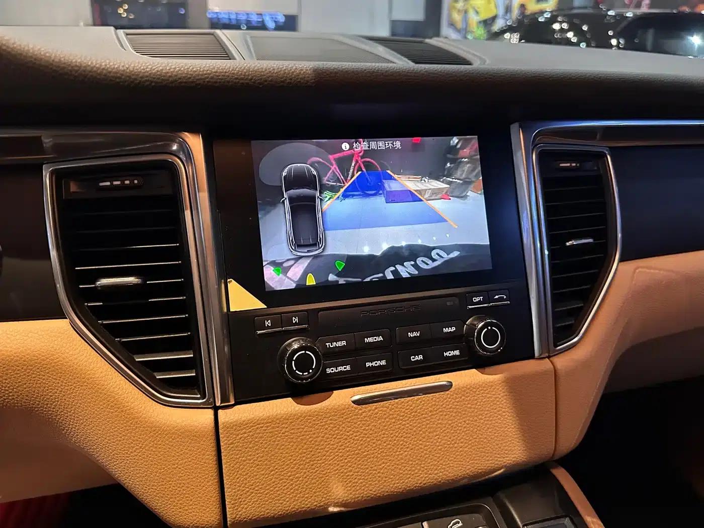 2017 Macan 2.0T — миниатюра 13
