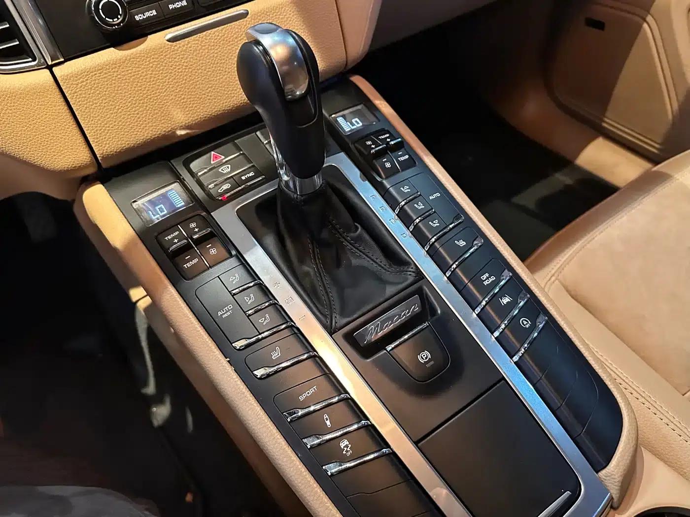 2017 Macan 2.0T — миниатюра 14