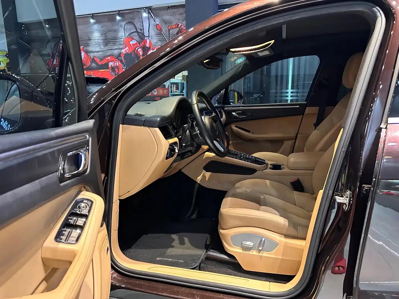 2017 Macan 2.0T — миниатюра 8