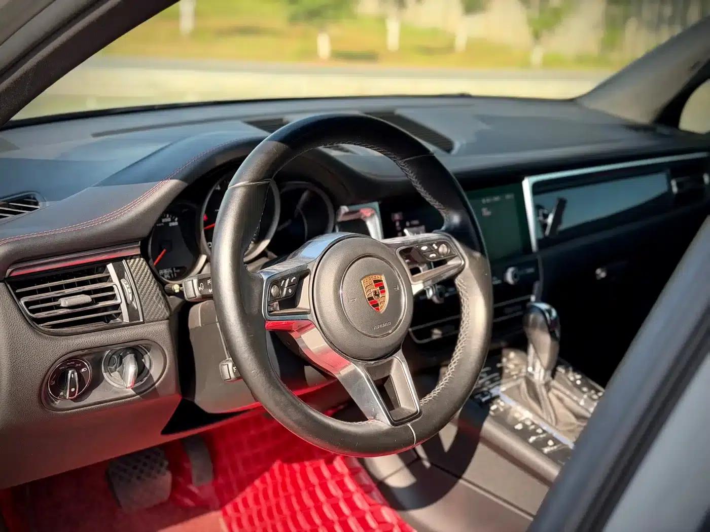 2018 Macan 2.0T — миниатюра 13