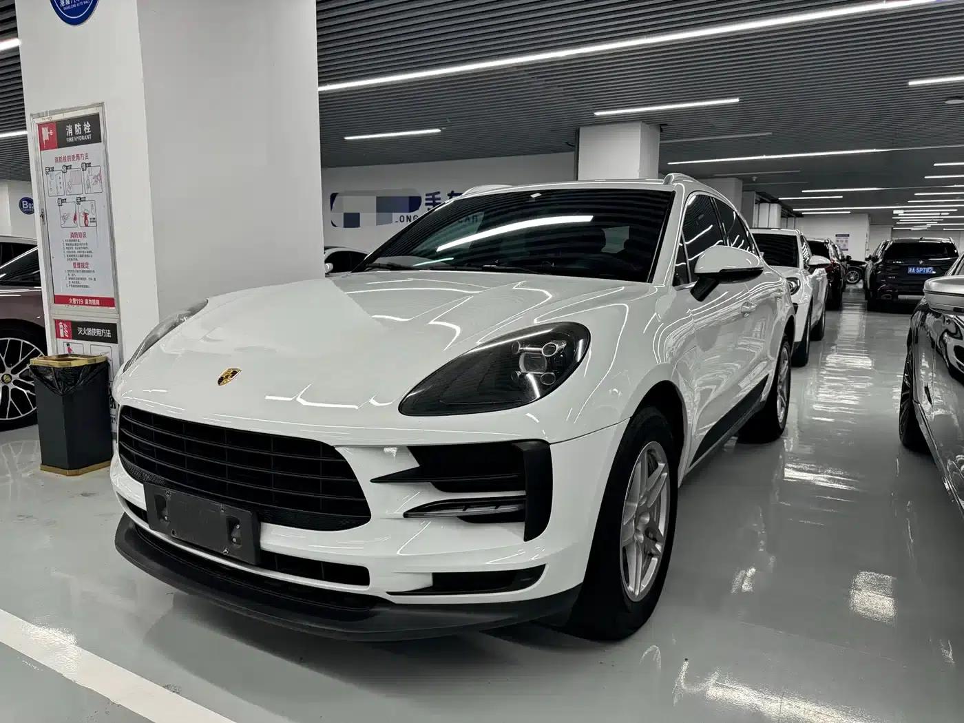 2018 Macan 2.0T — миниатюра 1