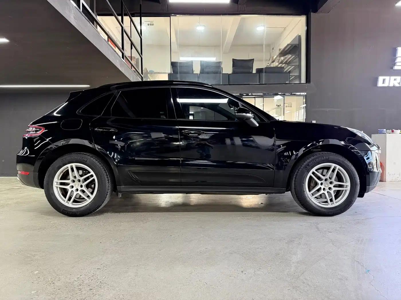 2017 Macan 2.0T — миниатюра 11