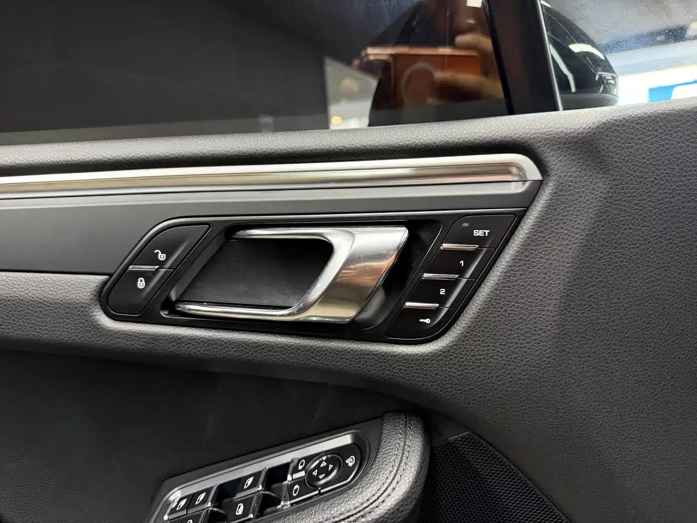 2017 Macan 2.0T — миниатюра 20