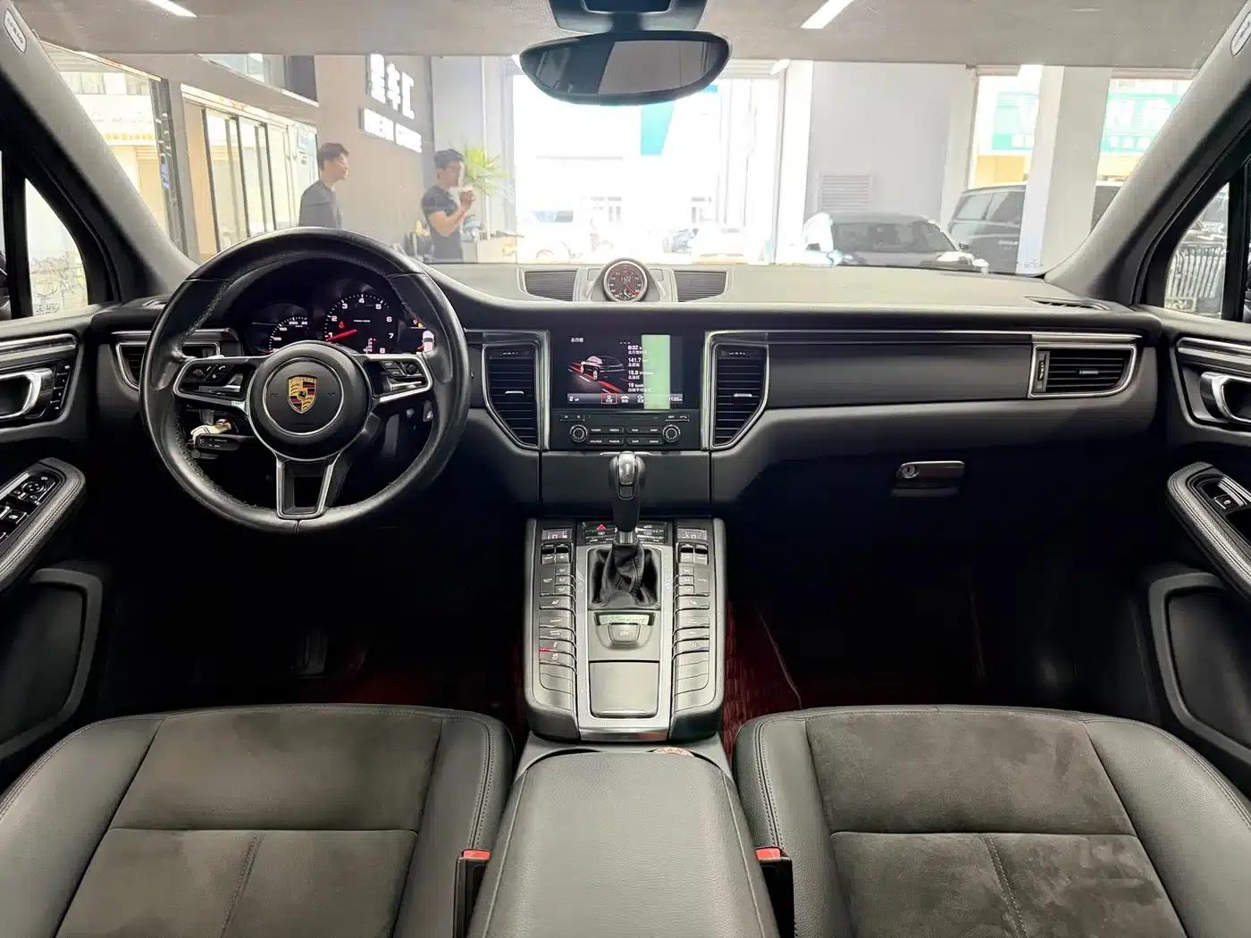 2017 Macan 2.0T — миниатюра 7