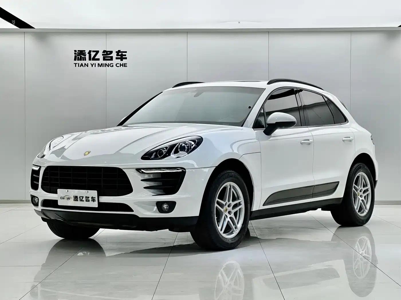 2016 Macan 2.0T — миниатюра 1
