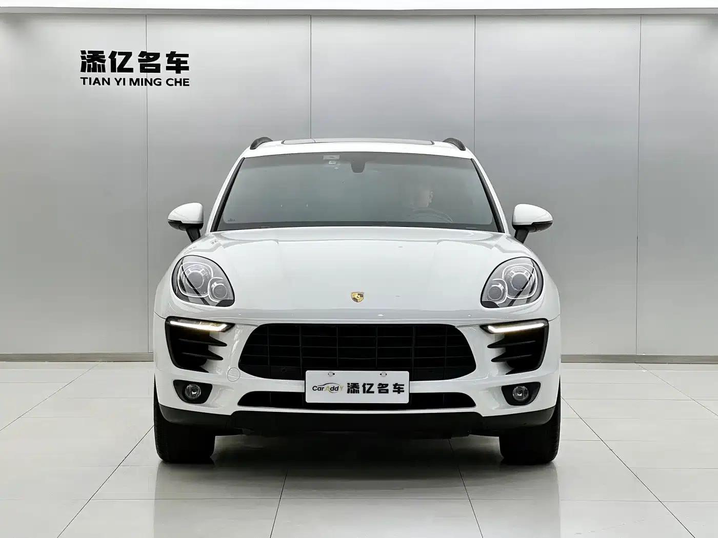 2016 Macan 2.0T — миниатюра 2