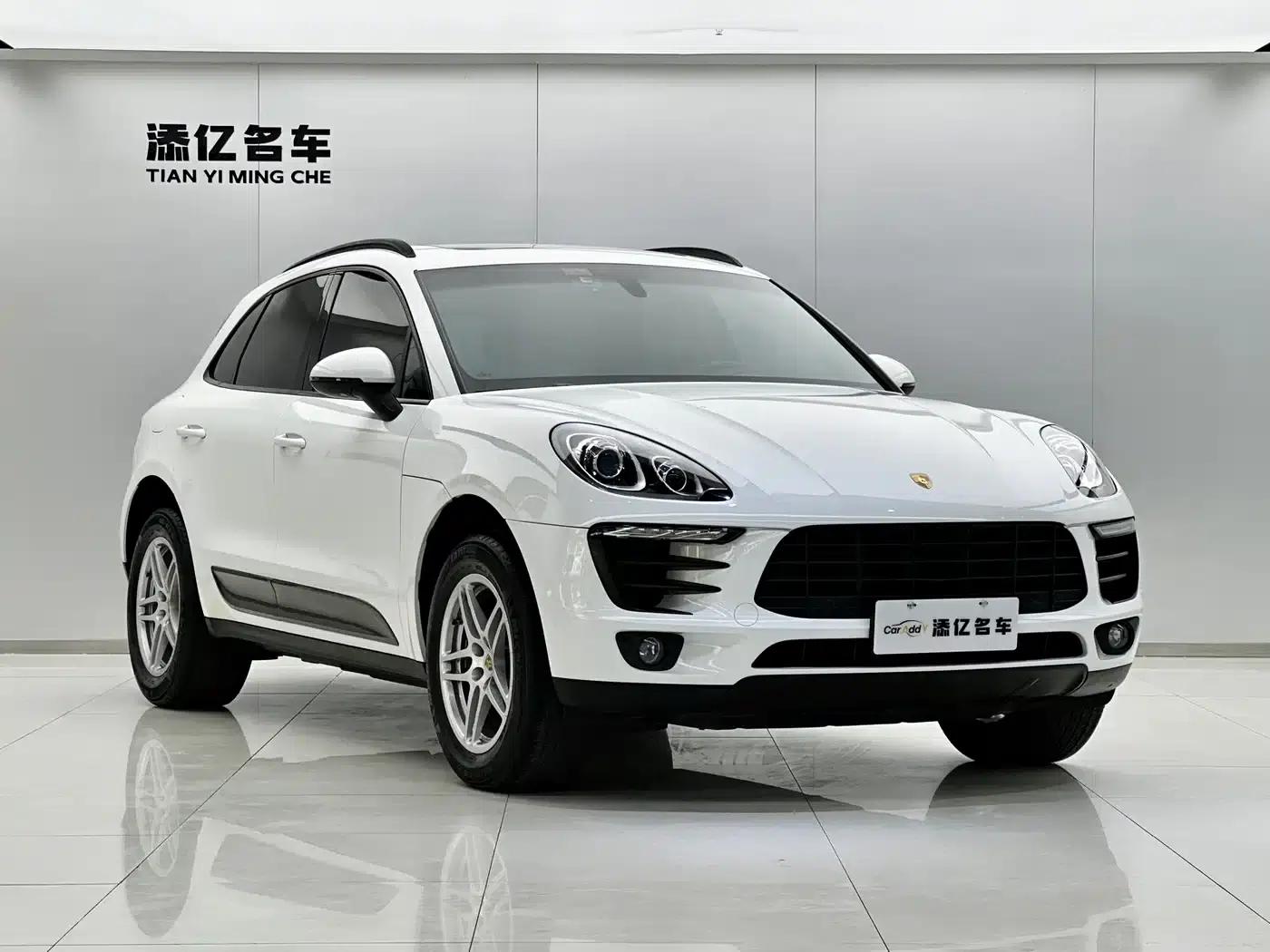 2016 Macan 2.0T — миниатюра 3