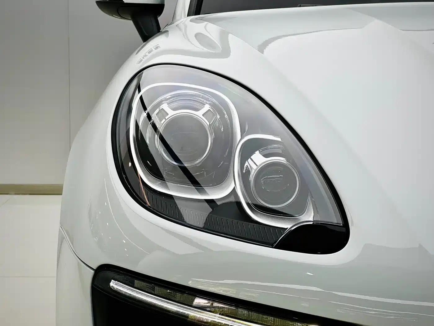 2016 Macan 2.0T — миниатюра 7