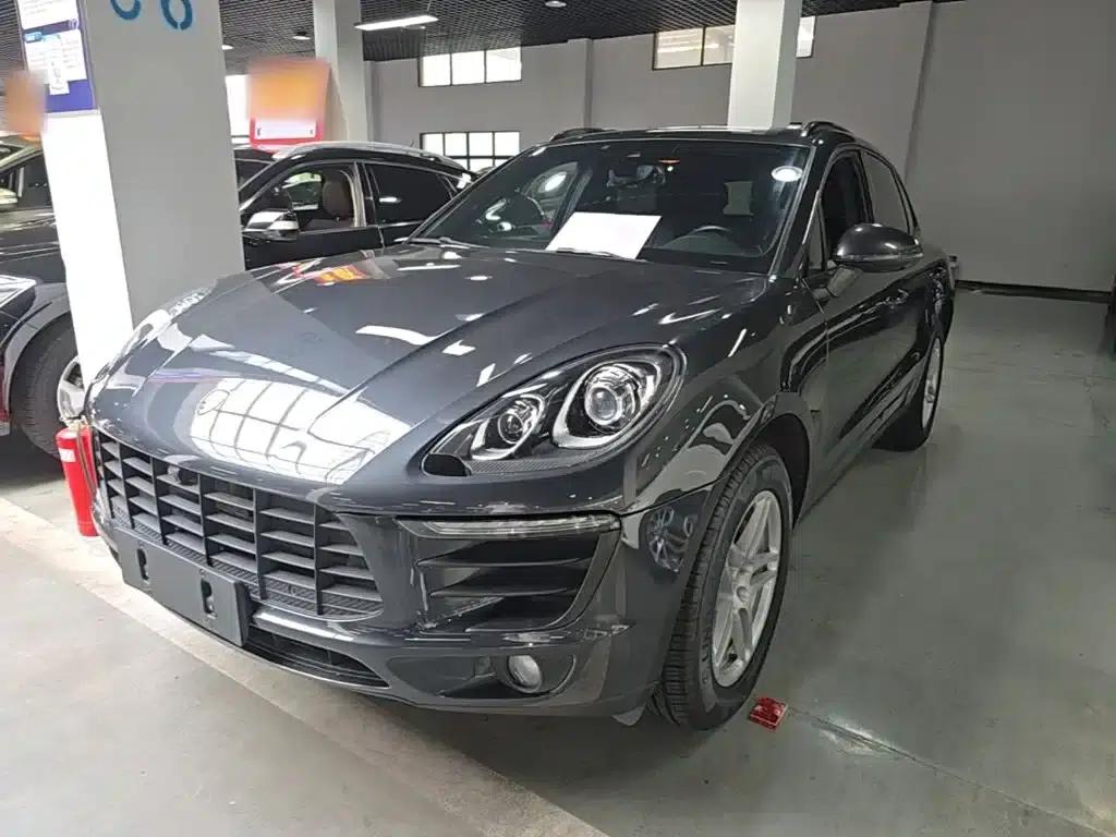 2017 Macan 2.0T — миниатюра 2