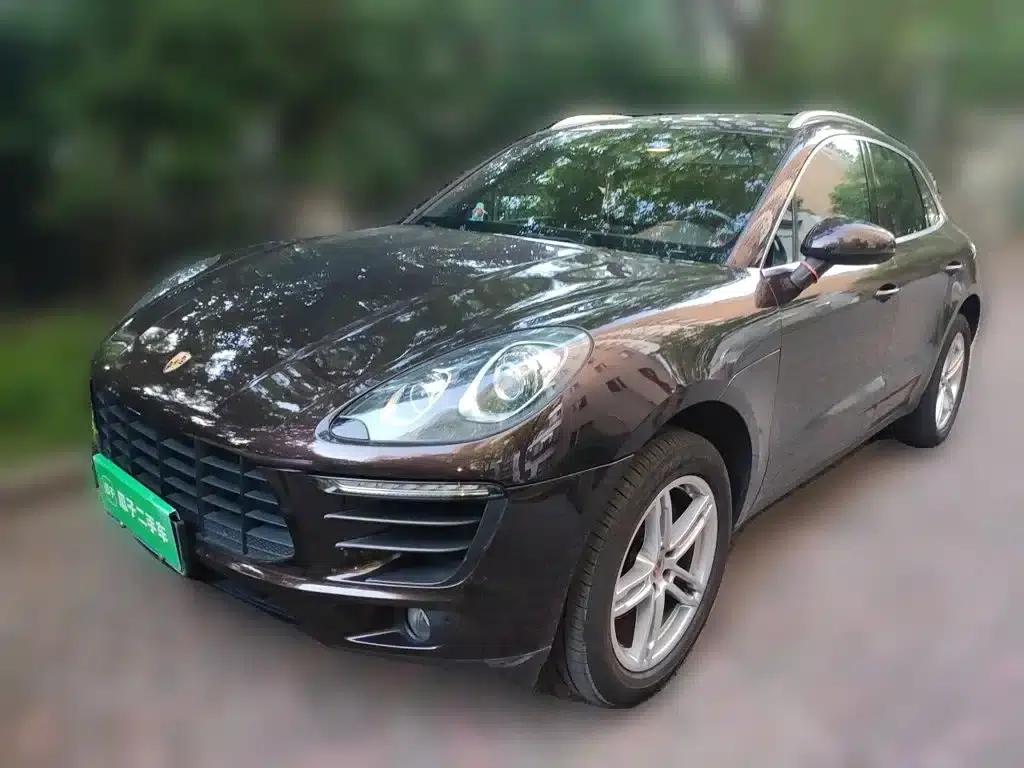 2016 Macan 2.0T — миниатюра 2