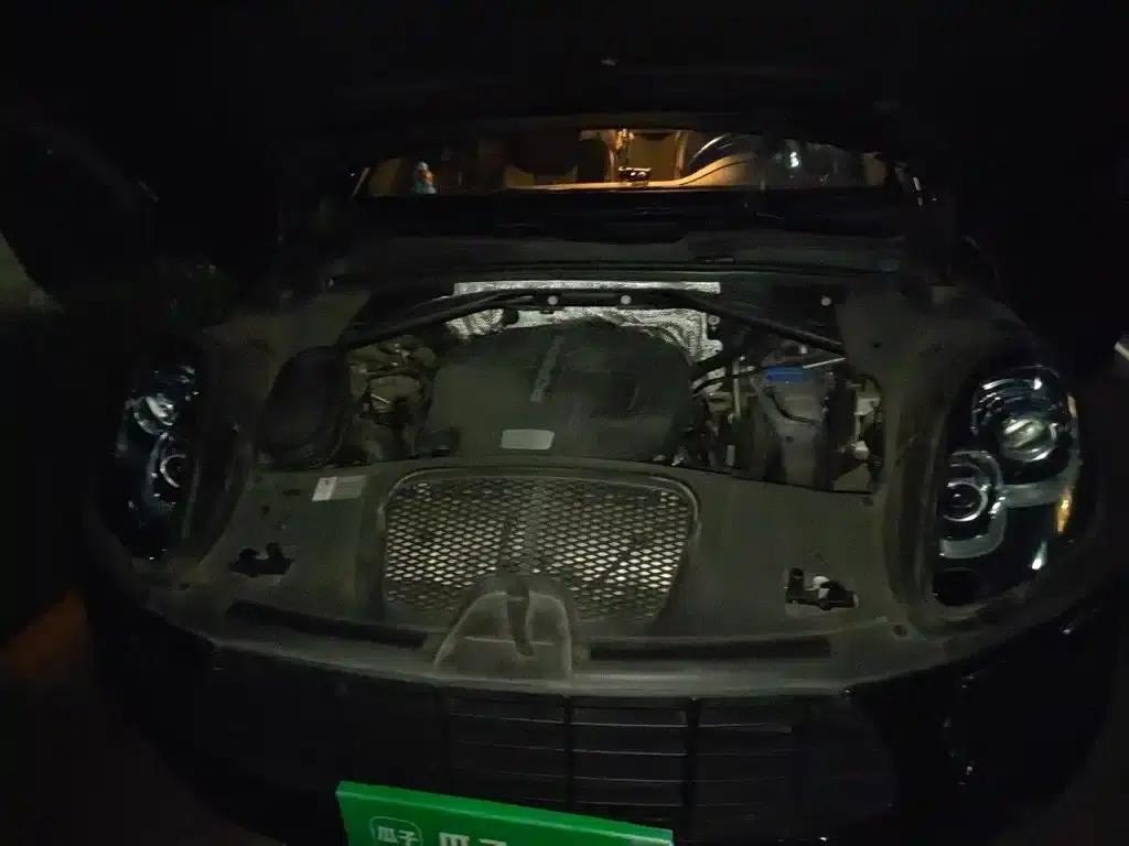 2016 Macan 2.0T — миниатюра 11