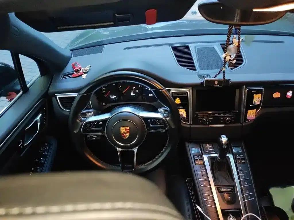 2016 Macan 2.0T — миниатюра 3
