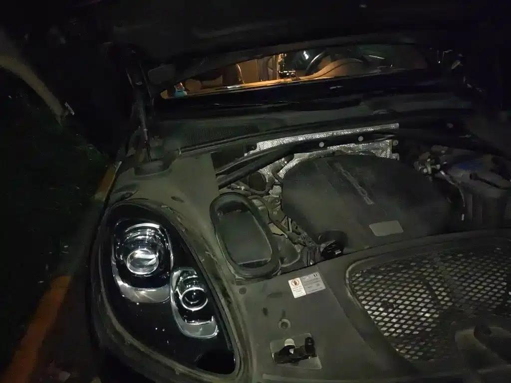 2016 Macan 2.0T — миниатюра 21