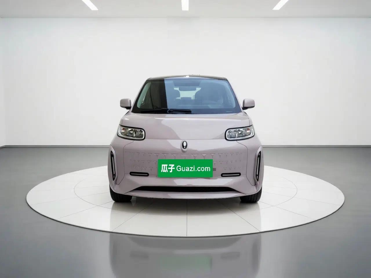 ORA White Cat 2022 Xiaoyue Mao Edition 360 km Luxury Model Lithium NMC — миниатюра 2