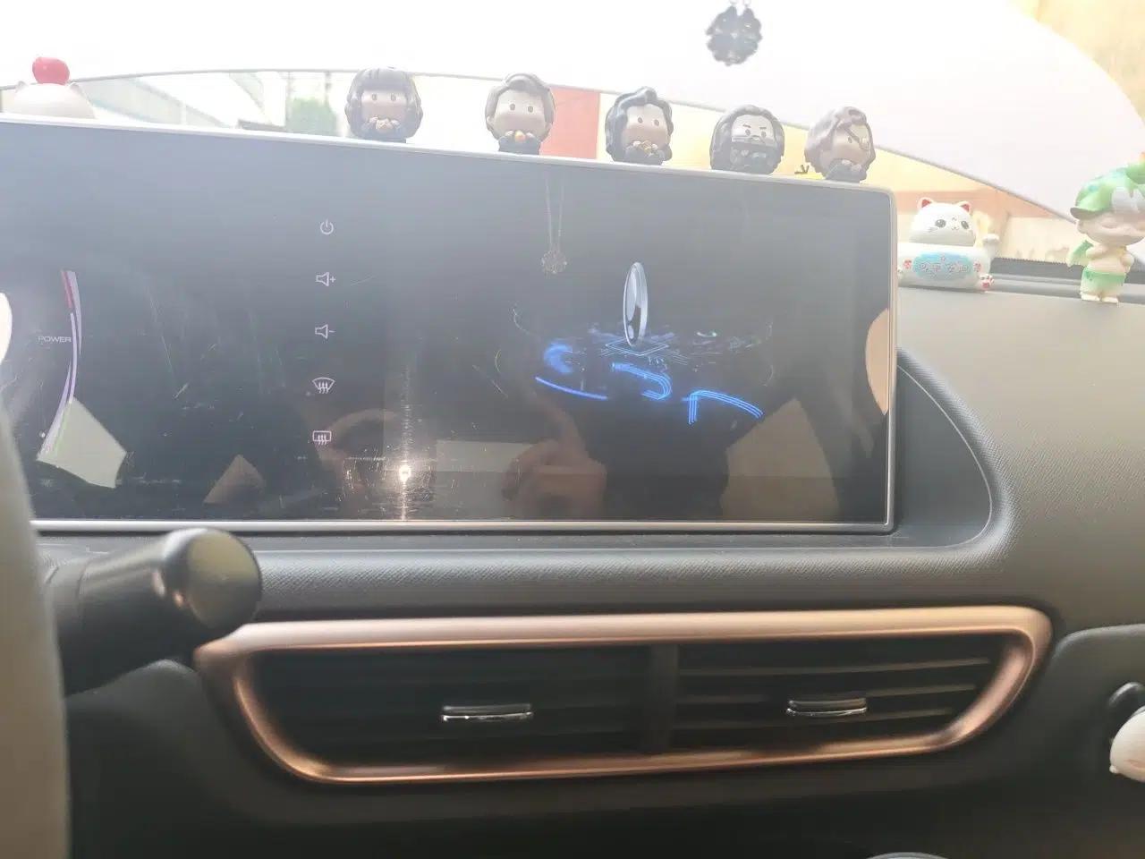 ORA White Cat 2022 Xiaoyue Mao Edition 360 km Luxury Model Lithium NMC — миниатюра 12