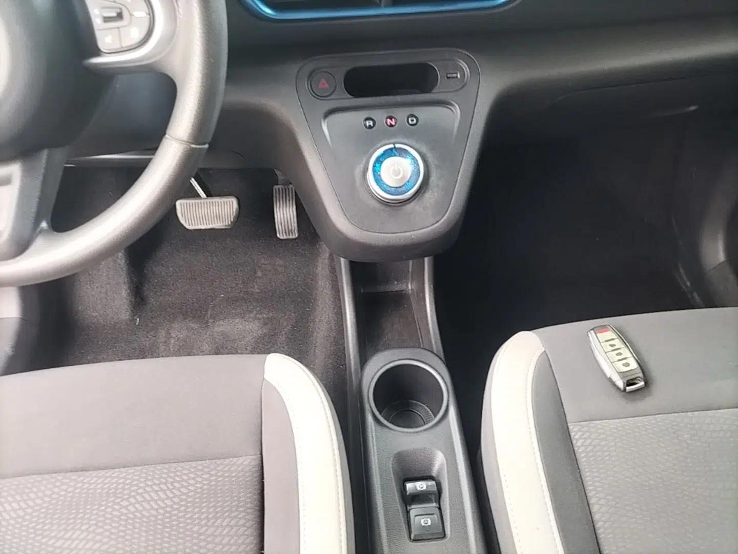 ORA White Cat 2020 360 km Luxury Version — миниатюра 16