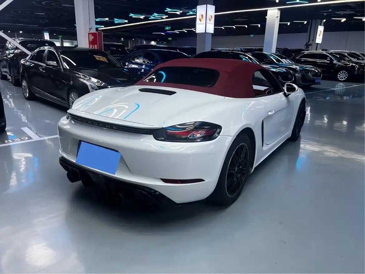 2016 Porsche 718 Boxster 2.0T — миниатюра 12