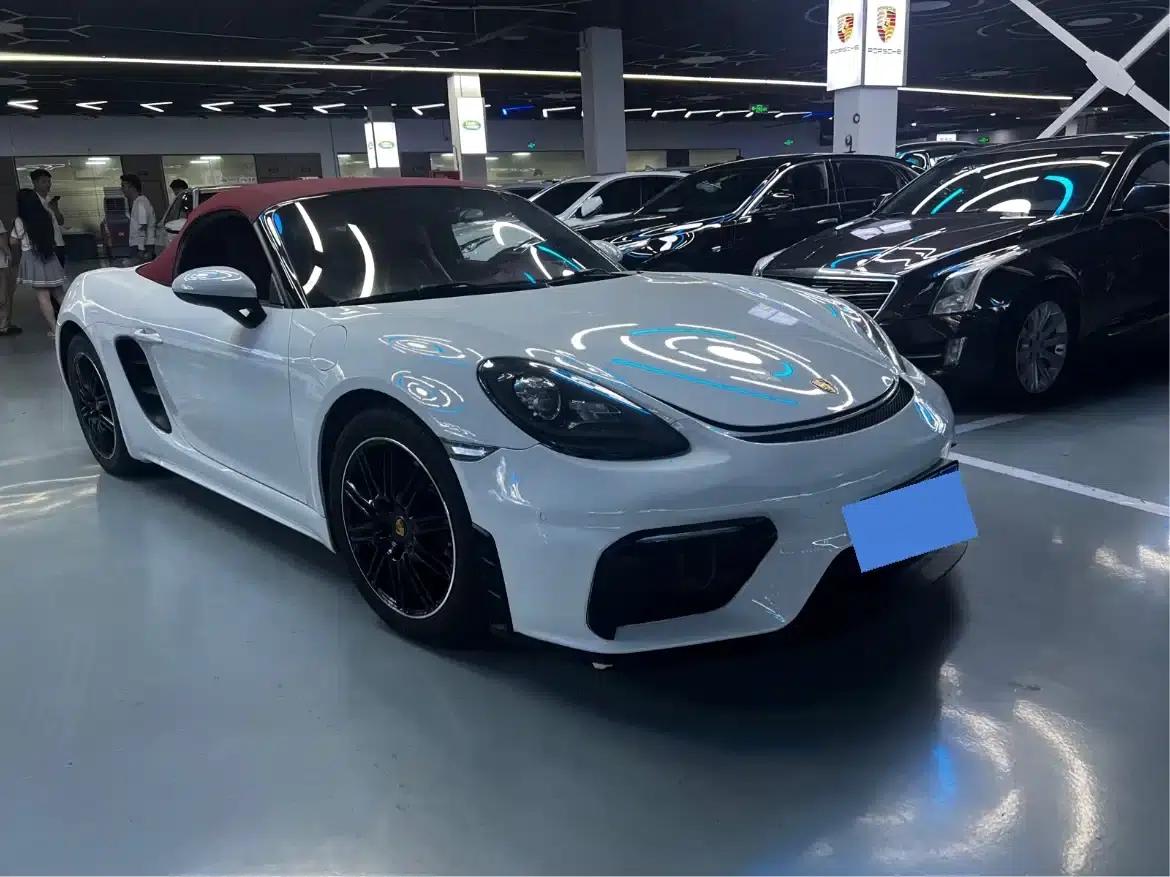 2016 Porsche 718 Boxster 2.0T — миниатюра 3