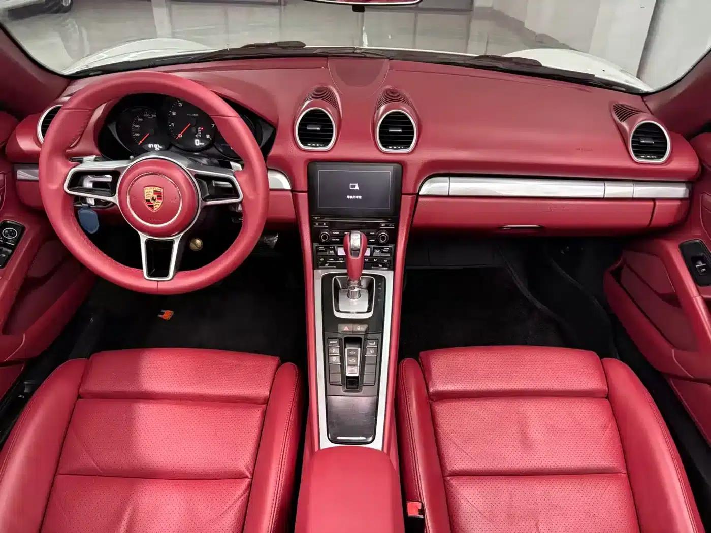 2016 Porsche 718 Boxster 2.0T — миниатюра 5