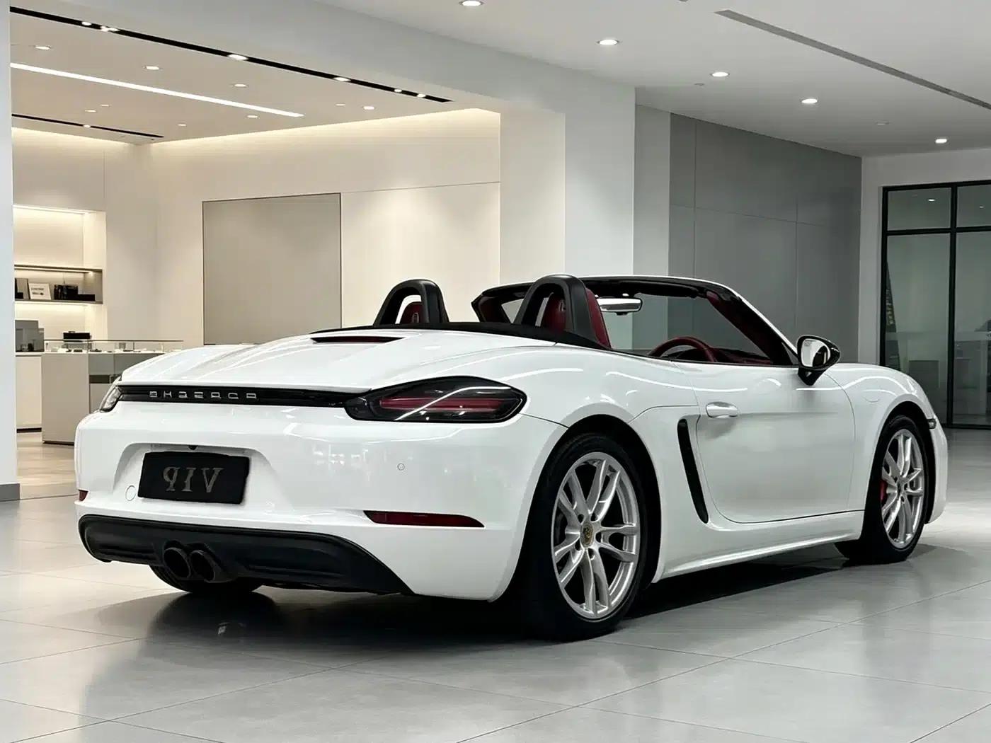 2016 Porsche 718 Boxster 2.0T — миниатюра 7