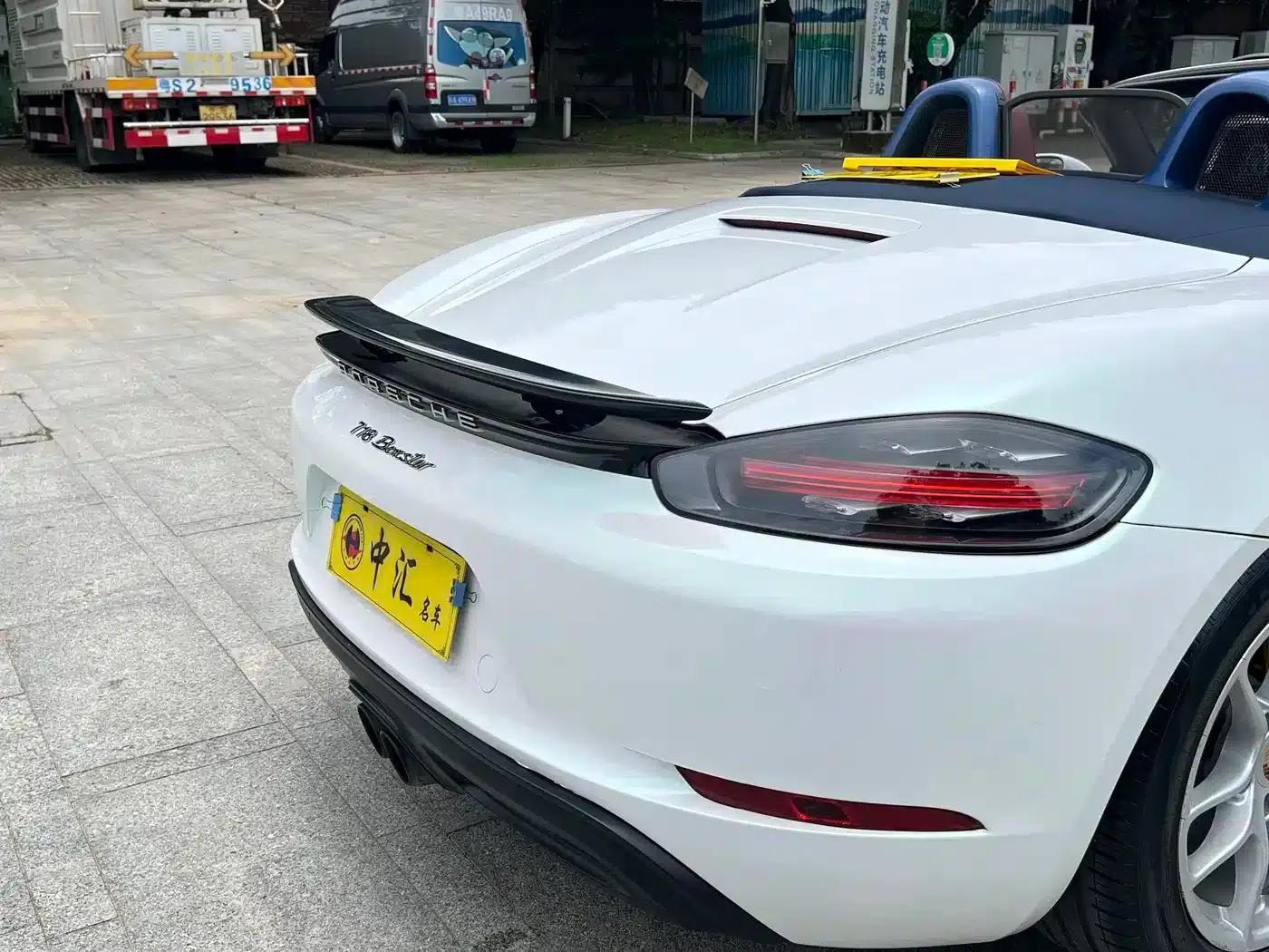2016 Porsche 718 Boxster 2.0T — миниатюра 13