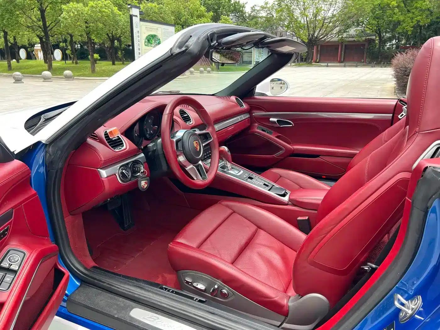 2016 Porsche 718 Boxster 2.0T — миниатюра 5