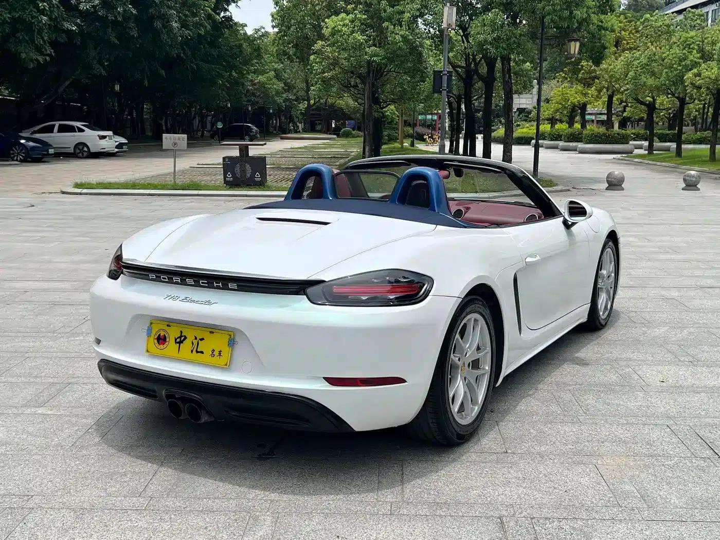 2016 Porsche 718 Boxster 2.0T — миниатюра 9