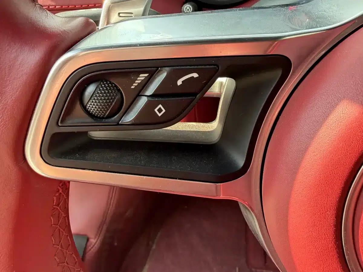 2020 Porsche 718 Boxster 2.0T — миниатюра 16
