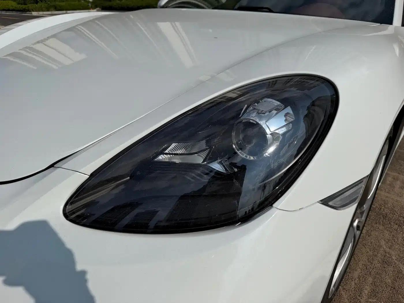 2020 Porsche 718 Boxster 2.0T — миниатюра 25