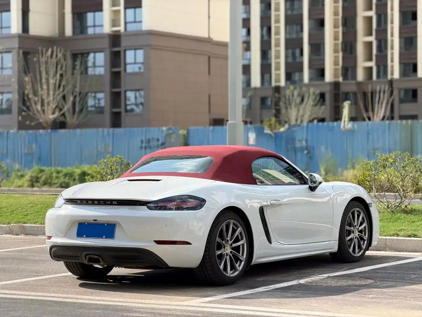 2020 Porsche 718 Boxster 2.0T — миниатюра 9